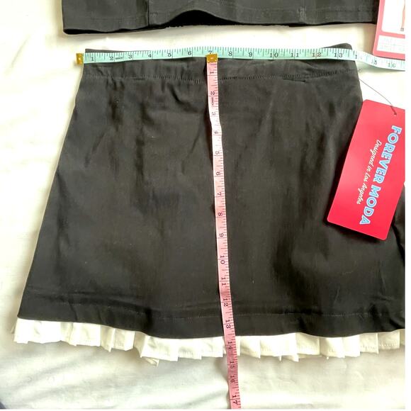 Flirty and Fun Black Bandeau & Mini Skirt With White Trim  Built-In Shorts Set L - Picture 8 of 10